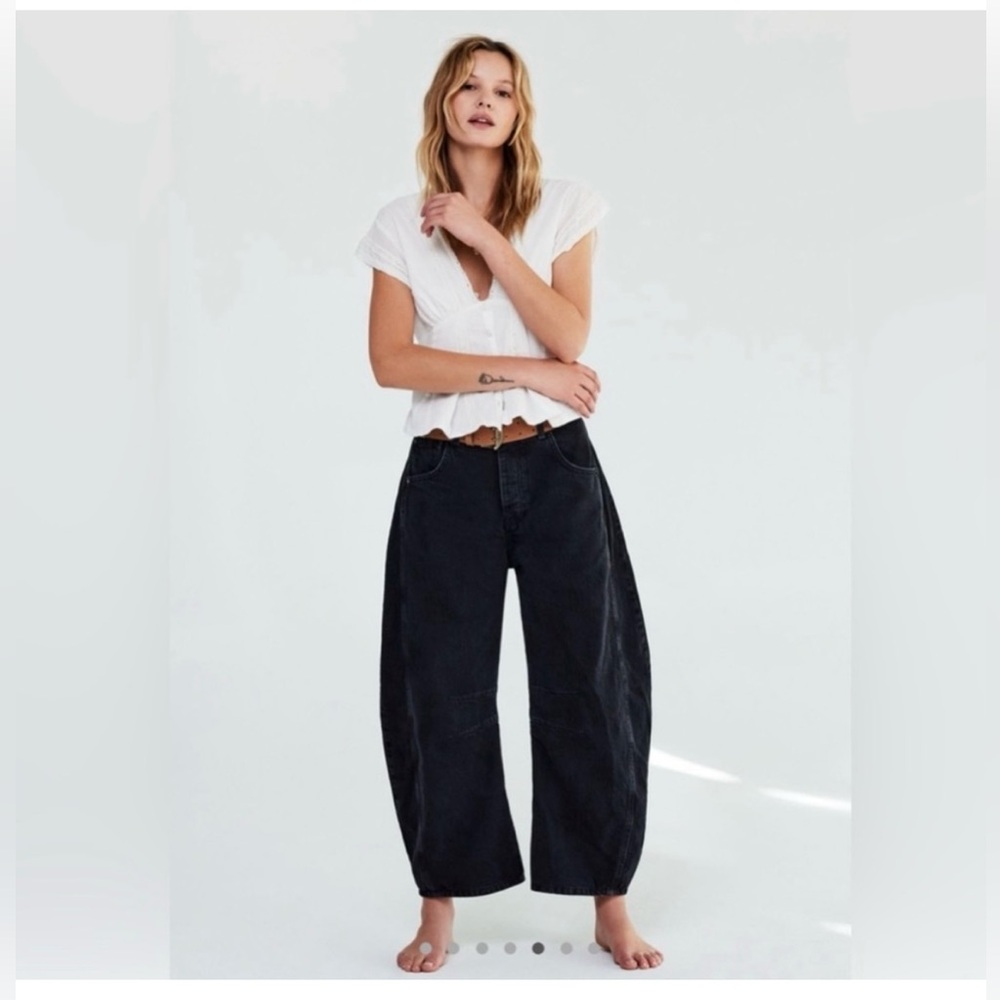 Free people we the free mid rise barrel jeans -washed black size 27